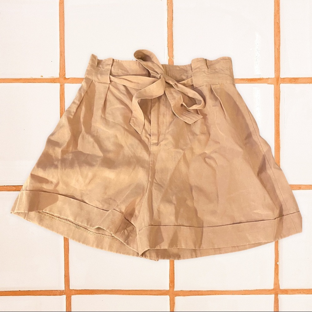 Club Manaco High Waisted Paper Bag Tie Shorts Linen Size 2